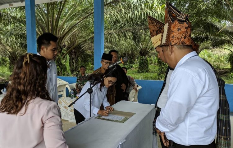 Perwakilan anggota PKD terpilih menanda tangani Pakta Integritas