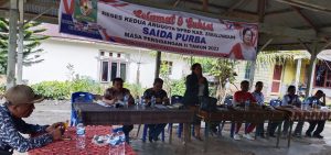 Anggota DPRD Simalungun Saida purba saat melakukan kunjungun kerja di aula kantor pangulu mariah buttu