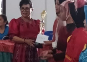 Michelle Anggun Boru Sitompul Juarai Lomba Marturiturian Bahasa Simalungun PKK Kecamatan Bandar Masilam, Ketua TP PKK Simalungun: “Pak Pangulu Tolong Ini Terus Dibina”